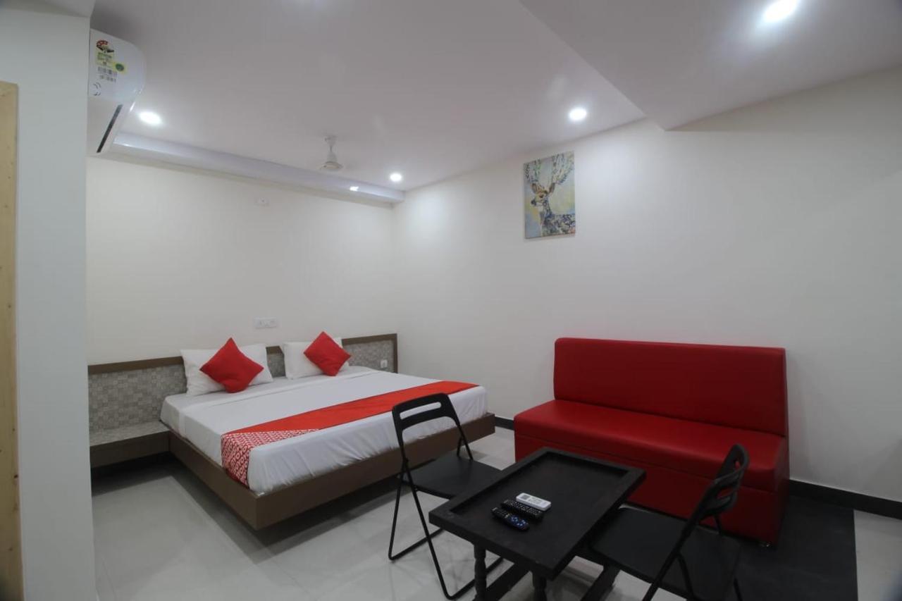 Arjuna Luxury Rooms Hyderabad Exteriör bild
